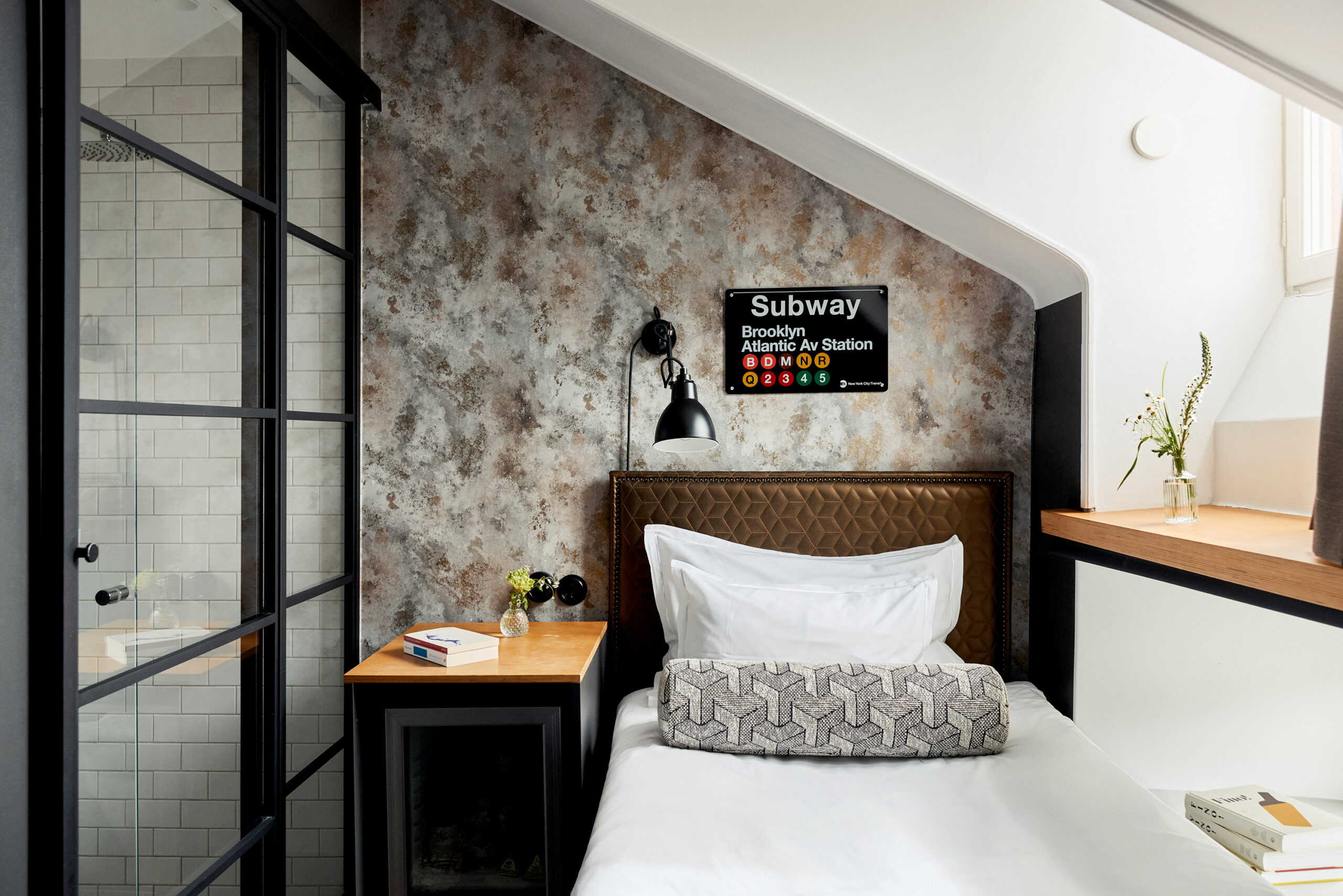 Singel Room_316_ Queens